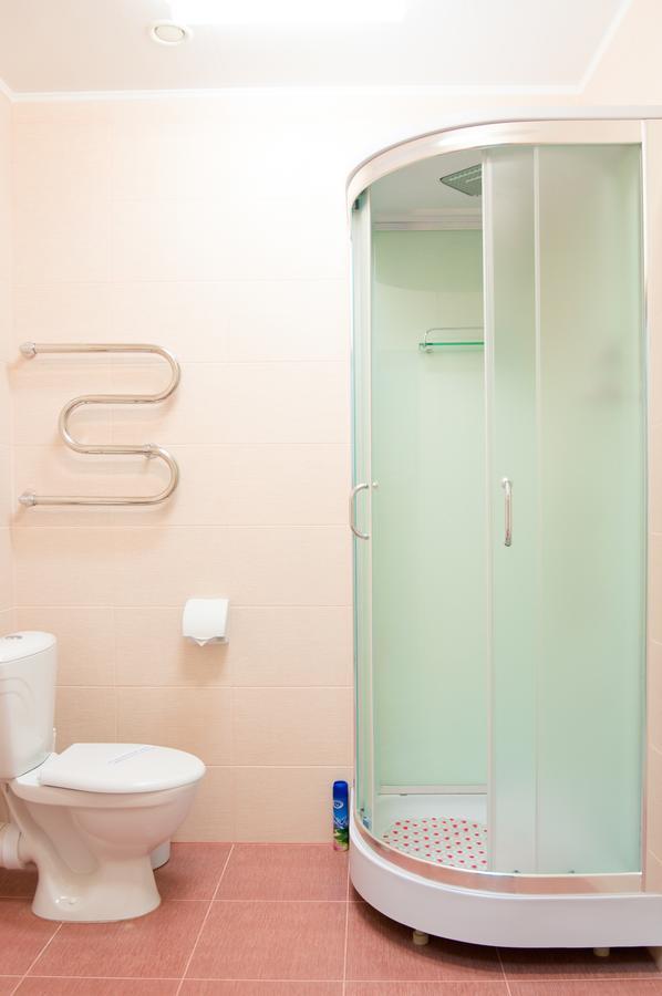 Avenue Hotel Zaslawye Room photo